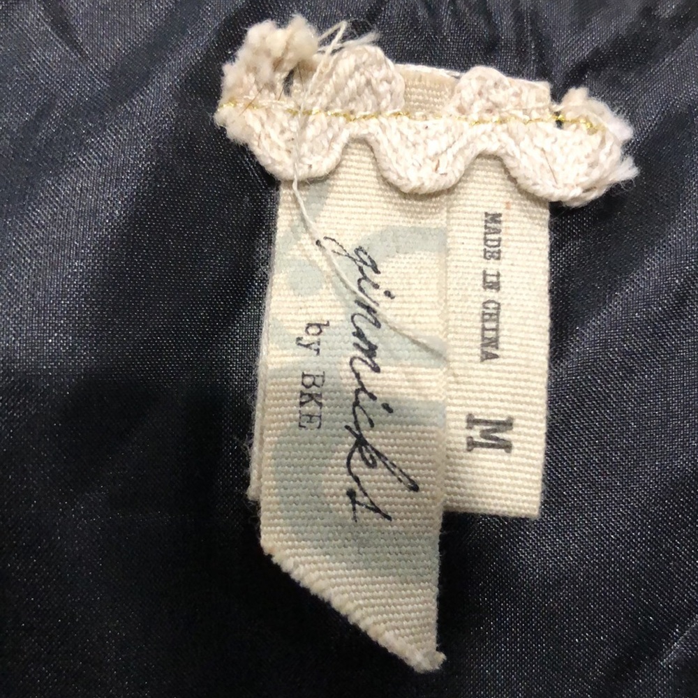 Gimmicks by BKE vest. Size M. - Picture 8 of 9